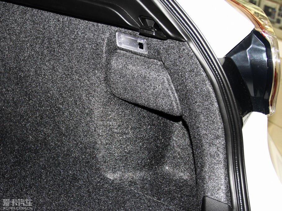 2014R_(d)3GɎ 2.0L Ԅ\