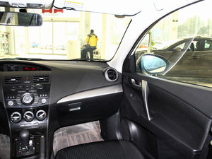 2014款2.0L 自动运动型 空间座椅