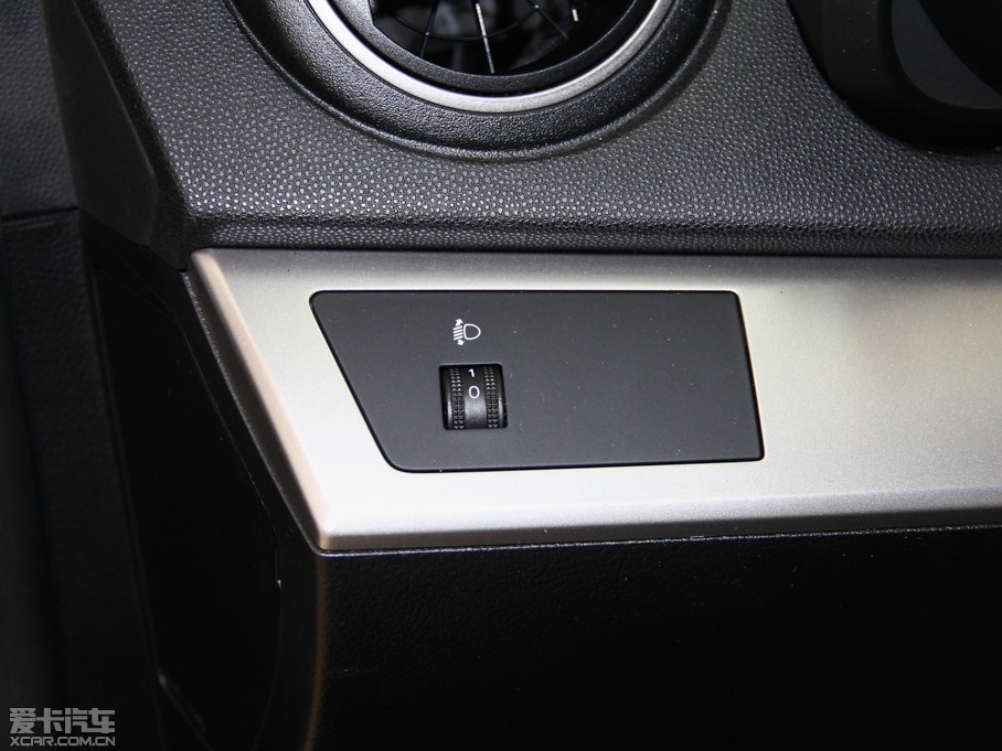 2014���R���_3���G���� 1.6L �ԄӾ�Ӣ��