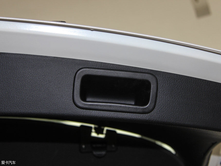 2015R_(d)CX-5 2.0L Ԅ(dng)(q)A