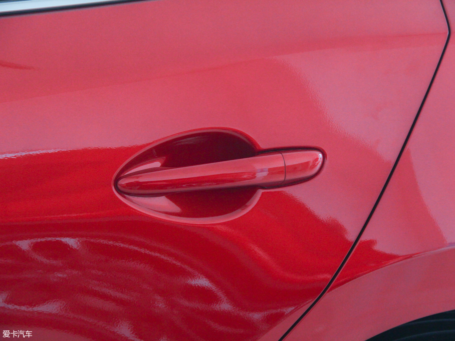 2016R_(d)3 ِ Ɏ 2.0L Ԅ(dng)\(yn)(dng)