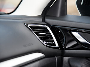 2016Ɏ 2.0L ԄŞ п؅^