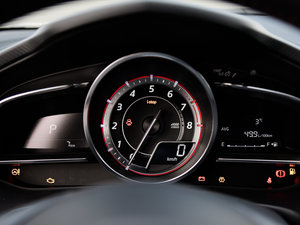 2016Ɏ 2.0L ԄŞ п؅^