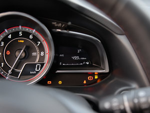 2016Ɏ 2.0L ԄŞ п؅^