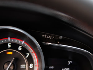 2016Ɏ 2.0L ԄŞ п؅^