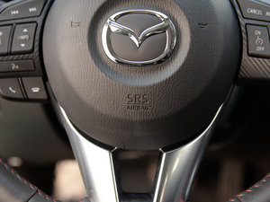 2016Ɏ 2.0L ԄŞ п؅^