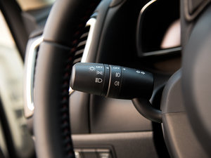 2016Ɏ 2.0L ԄŞ п؅^