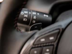 2016Ɏ 2.0L ԄŞ п؅^