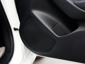 2016Ɏ 2.0L ԄŞ п؅^(q)