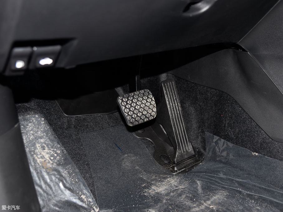 2016R_(d)3 ِ  2.0L Ԅ(dng)Ş