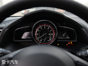 長安馬自達2016款昂克賽拉三廂