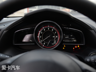 長安馬自達2016款昂克賽拉三廂