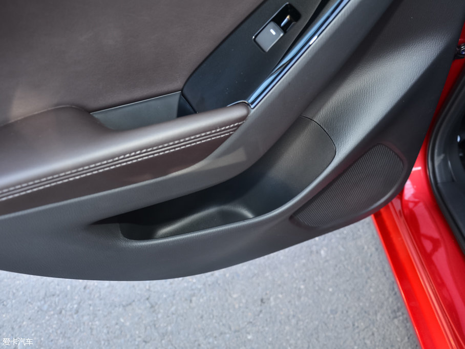 2017R_(d)3 ِ  2.0L Ԅ(dng)F