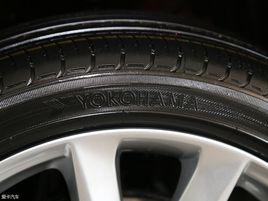 2017R_(d)3 ِ  2.0L ԄF