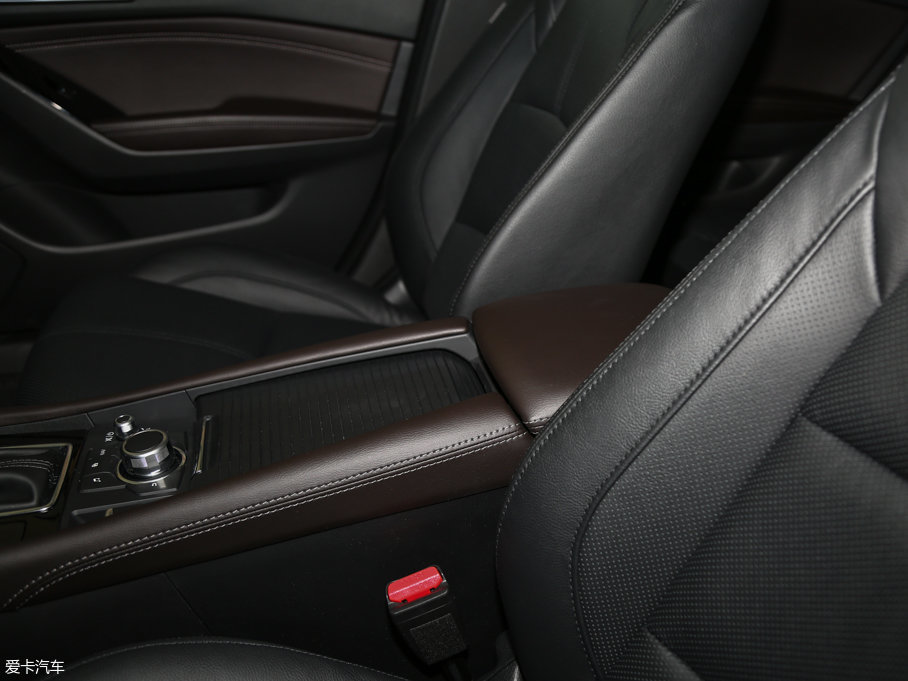 2017R_(d)3 ِ  2.0L ԄF