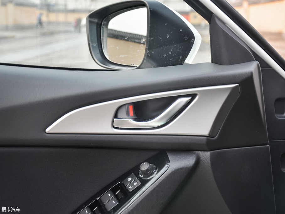 2017R_3 ِ Ɏ 1.5L ԄӺA