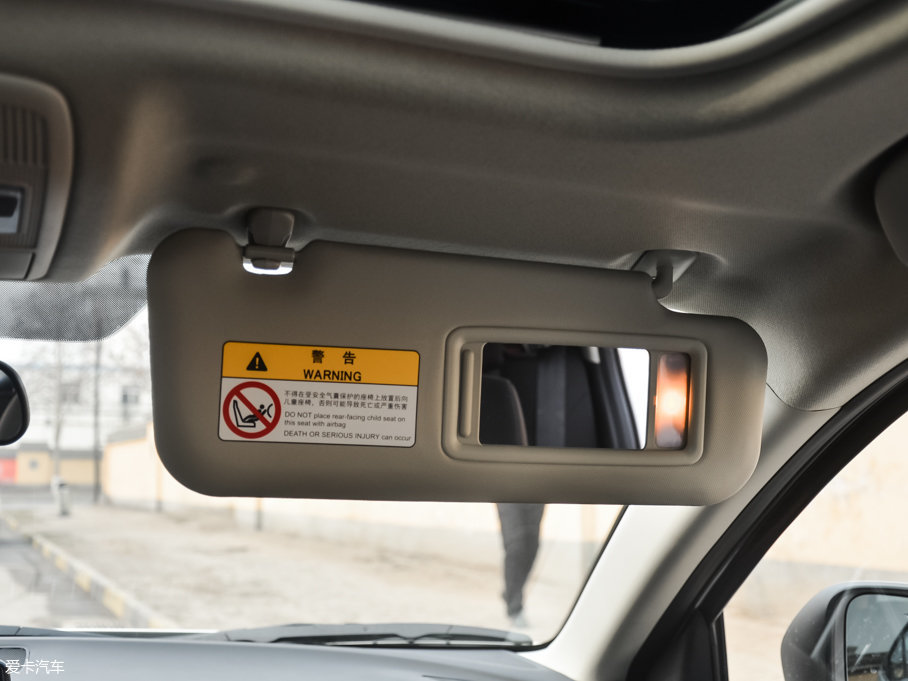 2017R_3 ِ Ɏ 1.5L ԄӺA