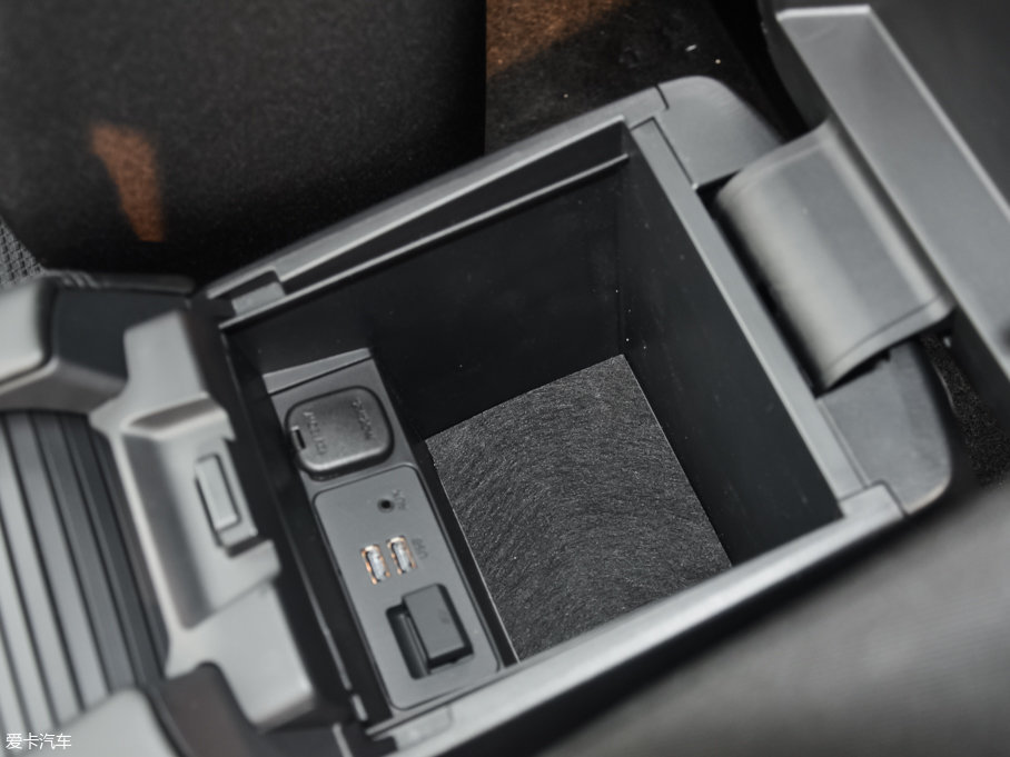 2017R_3 ِ Ɏ 1.5L ԄӺA