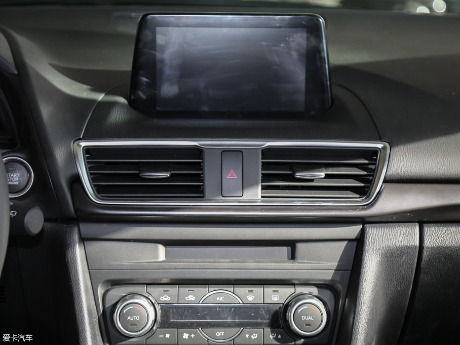 2017R_3 ِ Ɏ 2.0L Ԅ\