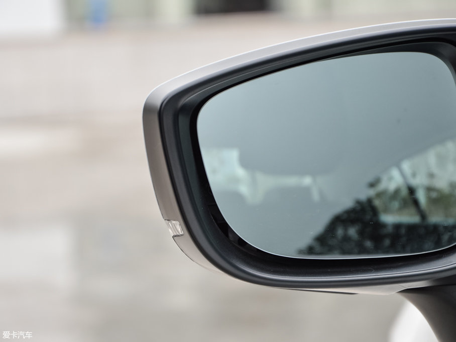 2017R_3 ِ  1.5L քm