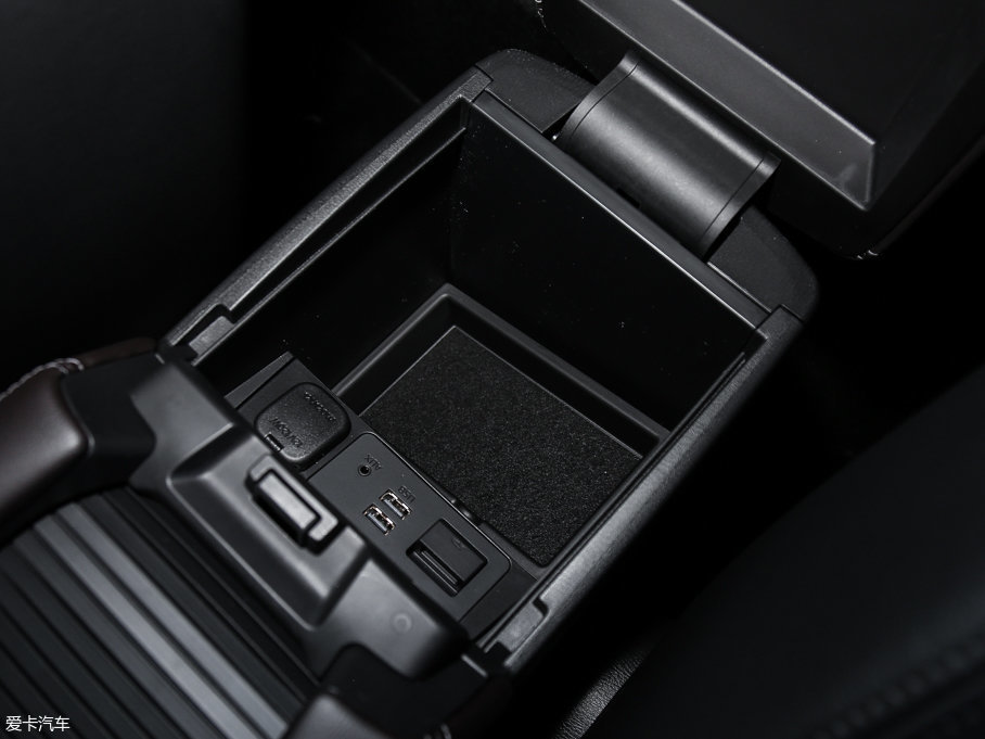 2017R_3 ِ  2.0L ԄŞ