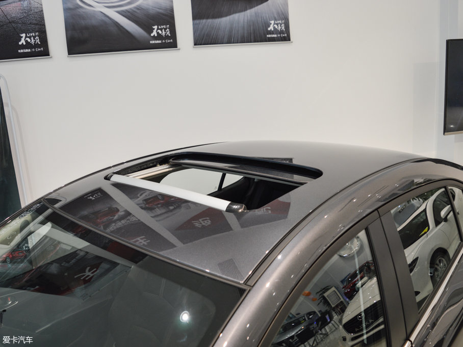 2017R_(d)3 ِ  1.5L Ԅ(dng)A