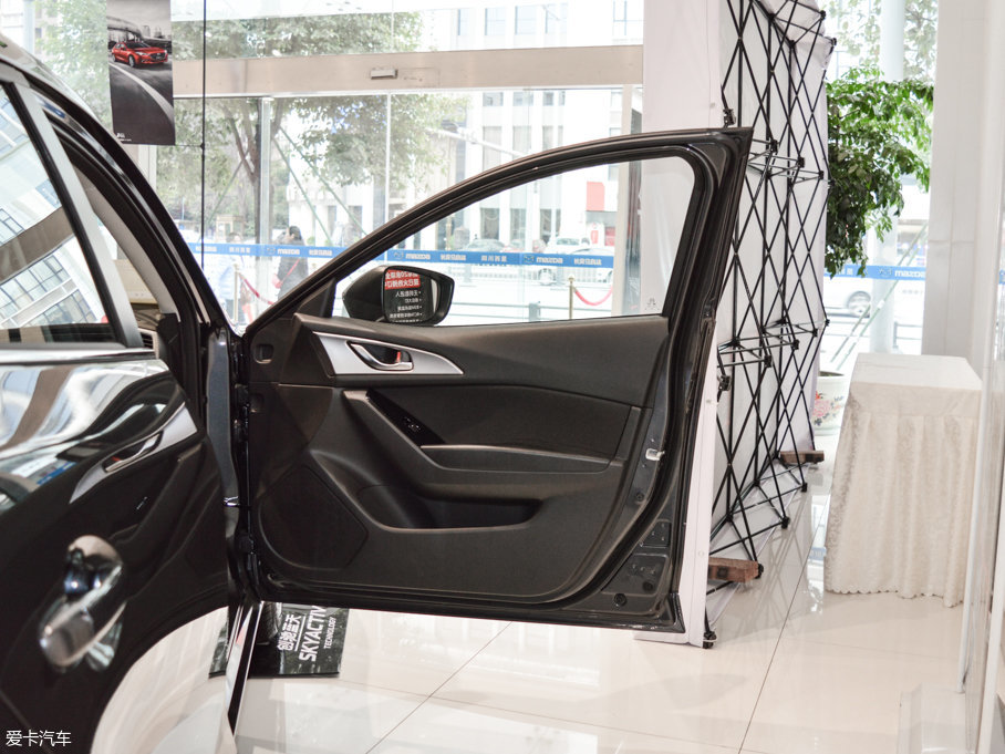 2017R_(d)3 ِ  1.5L Ԅ(dng)A