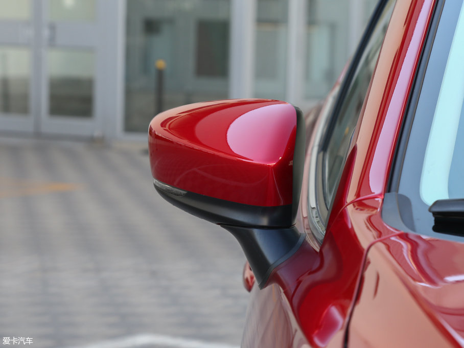 2017R_3 ِ Ɏ 2.0L Ԅ\