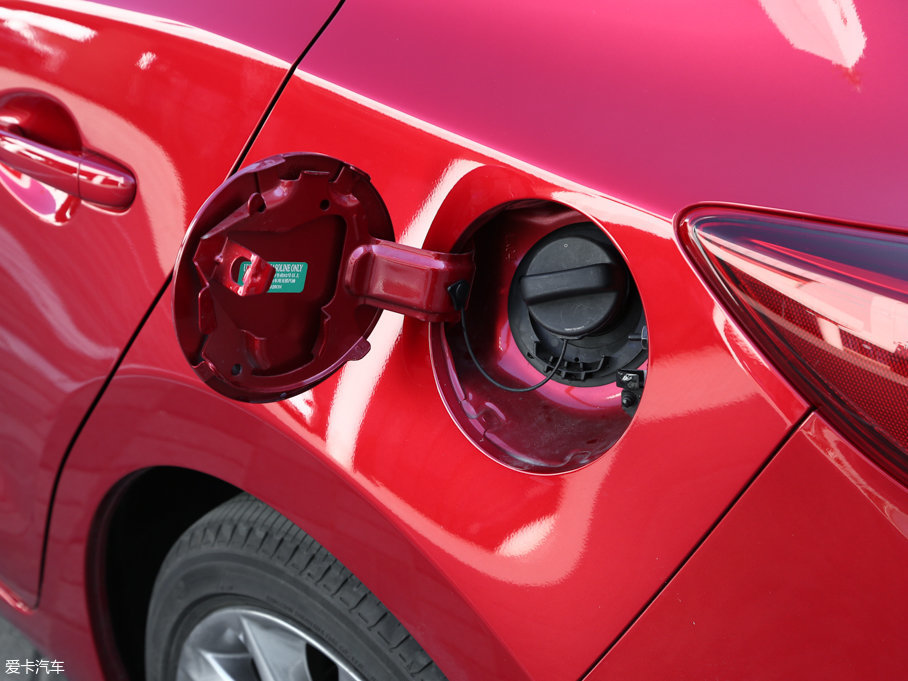 2017R_3 ِ Ɏ 2.0L Ԅ\