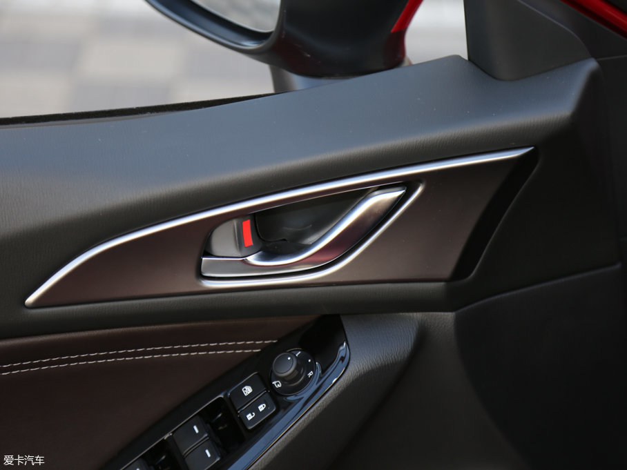 2017R_3 ِ Ɏ 2.0L Ԅ\