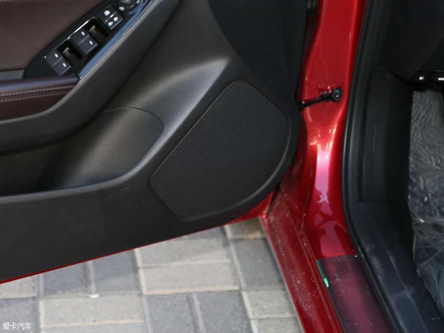 2017R_3 ِ Ɏ 2.0L Ԅ\