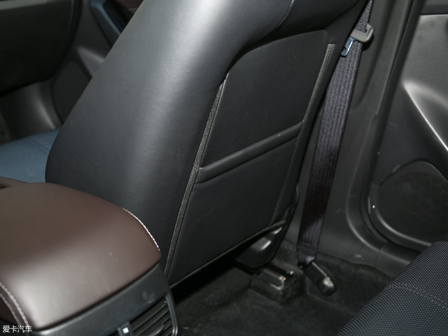 2017R_3 ِ Ɏ 2.0L Ԅ\