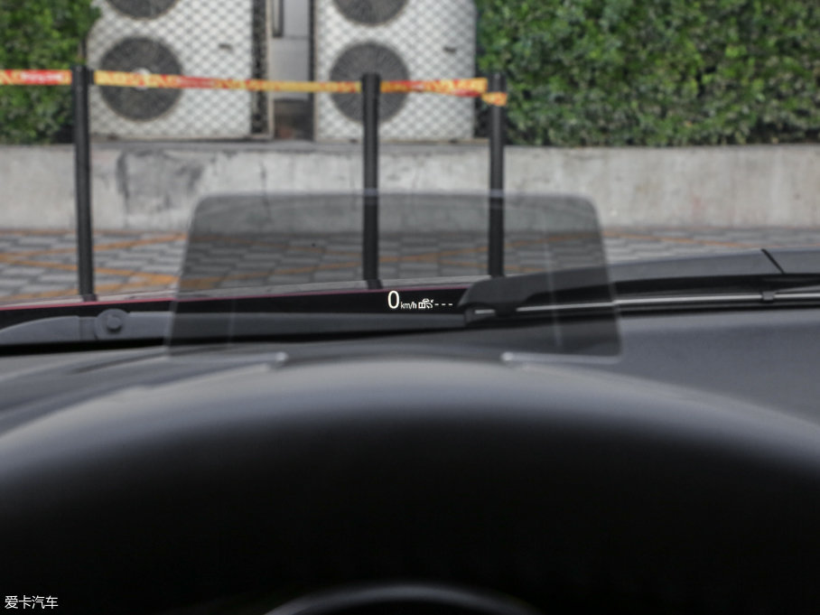 2017R_(d)3 ِ Ɏ 2.0L Ԅ(dng)\(yn)(dng)