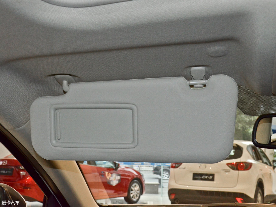 2017R_(d)3 ِ  2.0L Ԅ(dng)Ş