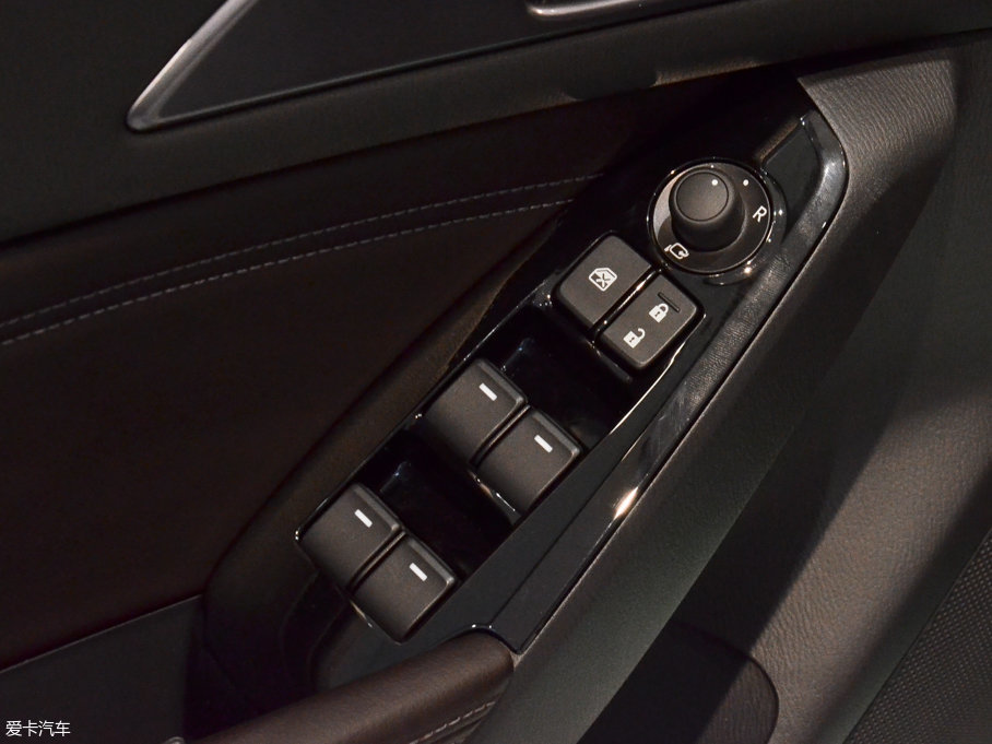 2017R_3 ِ  2.0L ԄŞ