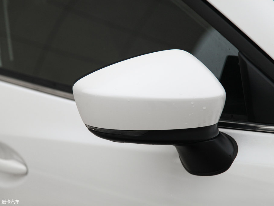 2017R_(d)3 ِ Ɏ 1.5L ք(dng)m