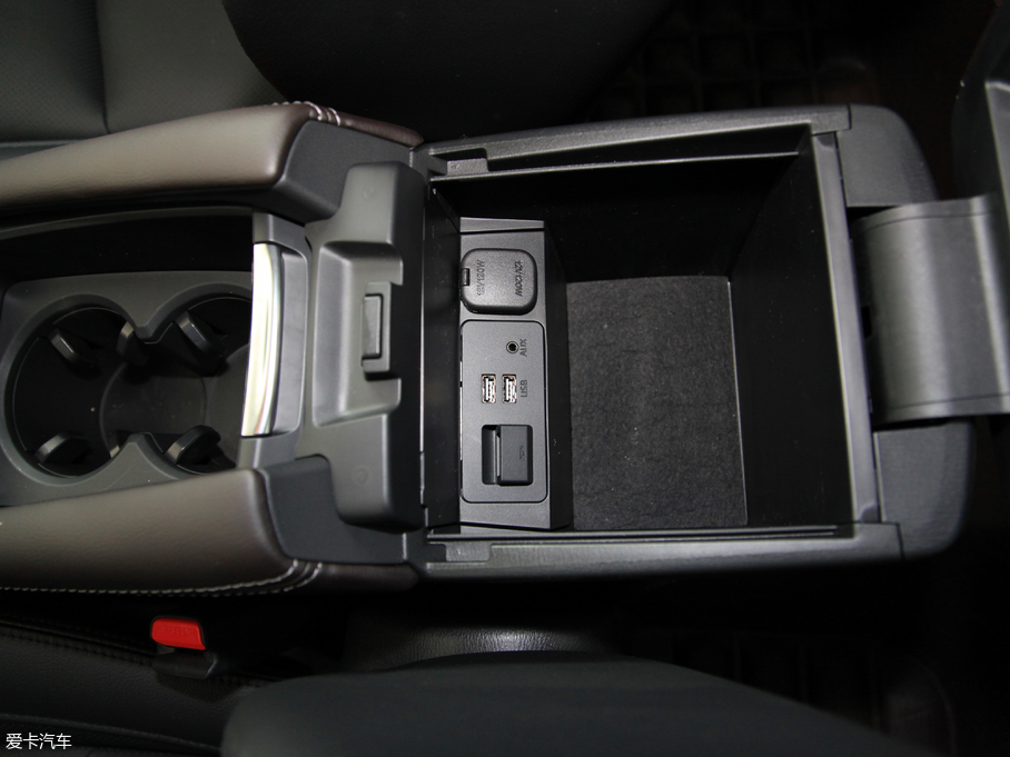 2017R_(d)3 ِ  2.0L Ԅ(dng)F