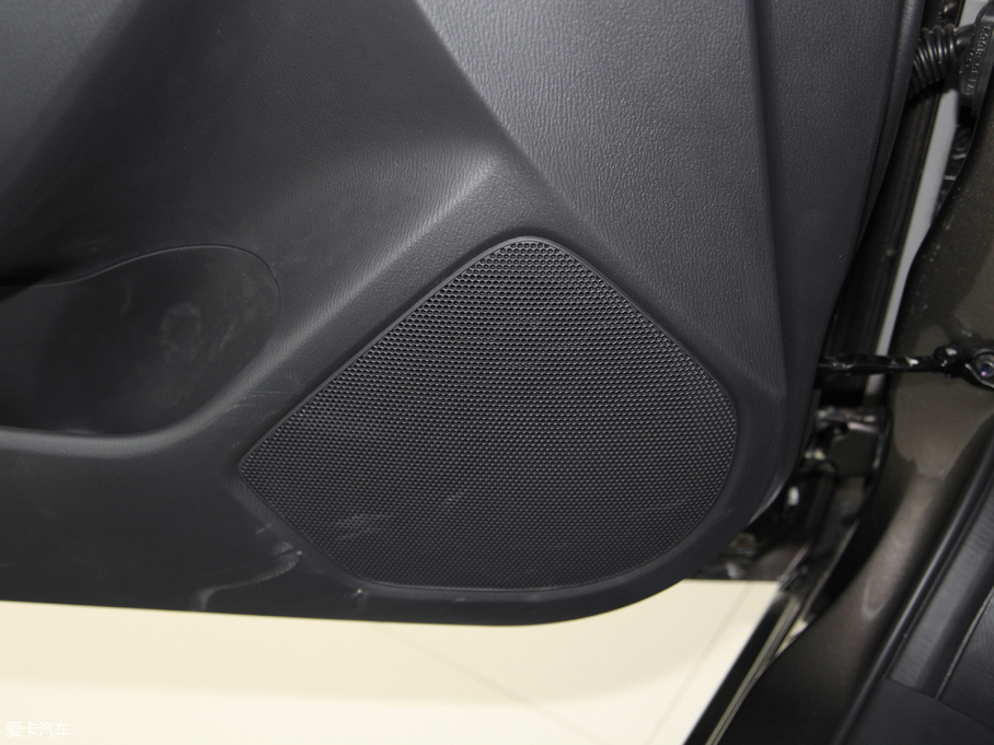 2017R_3 ِ  2.0L ԄF