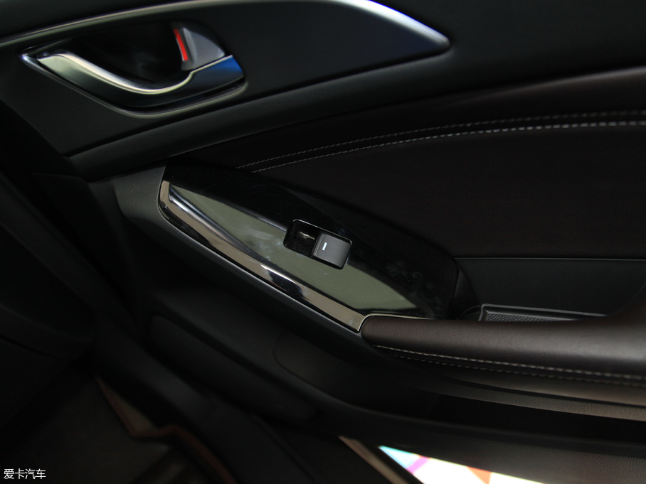 2017R_(d)3 ِ  2.0L Ԅ(dng)F