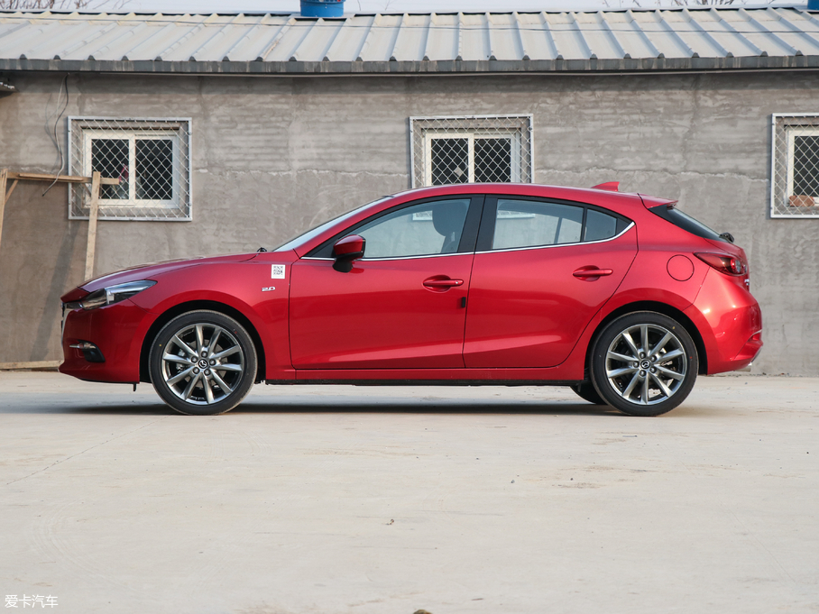 2017R_3 ِ Ɏ 2.0L ԄӺA