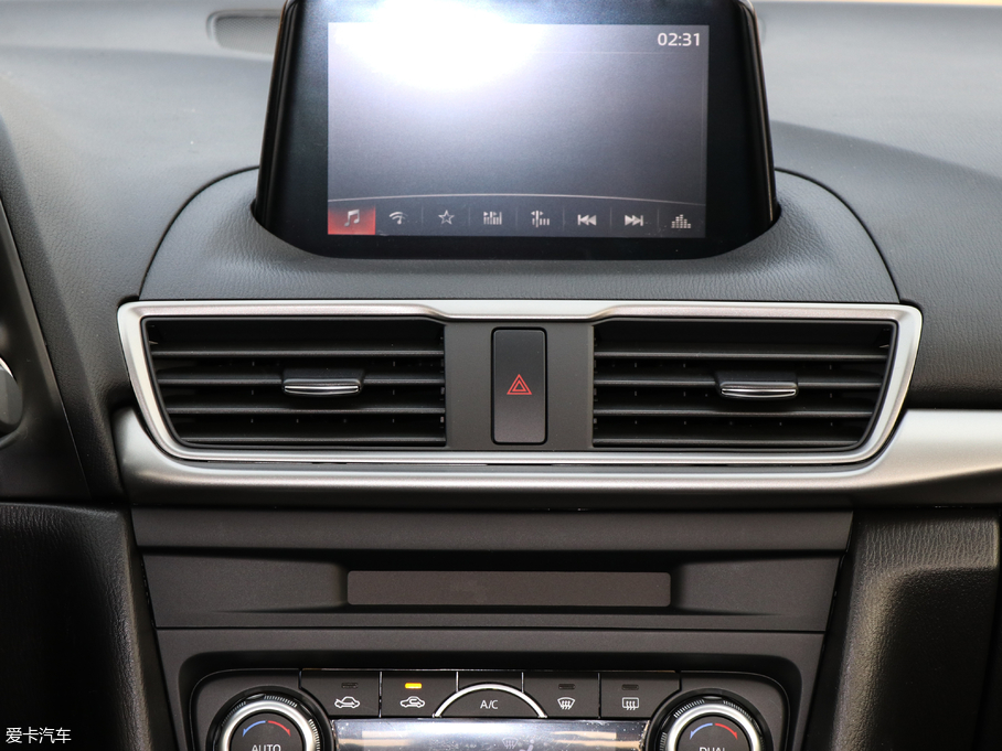 2017R_3 ِ Ɏ 2.0L ԄӺA