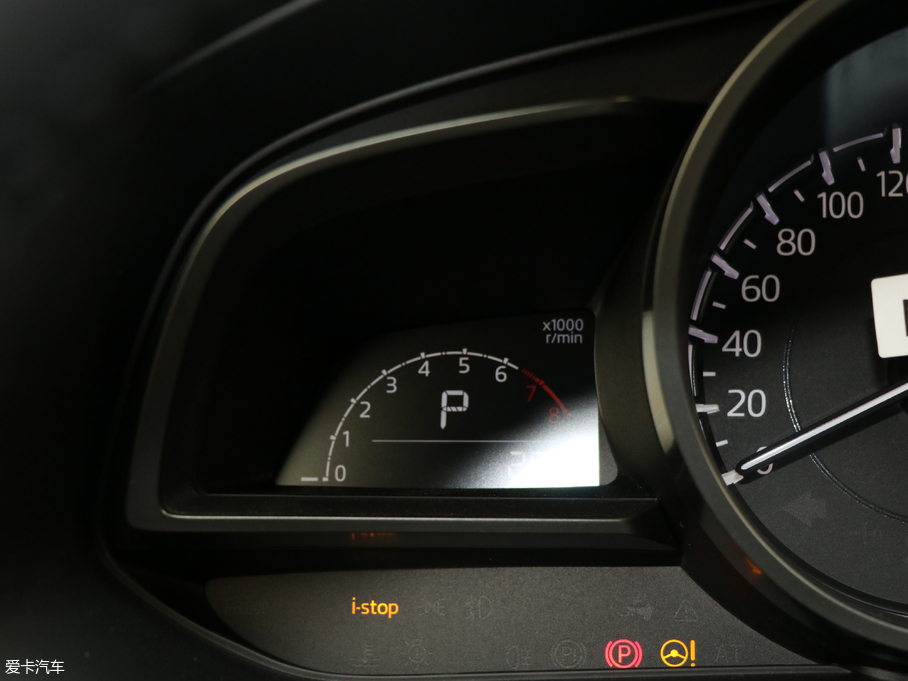 2017R_3 ِ Ɏ 2.0L ԄӺA