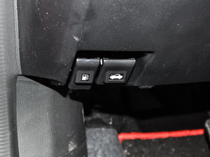 2017Ɏ 2.0L Ԅ(dng)\(yn)(dng) g