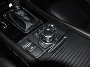 2017Ɏ 2.0L Ԅ\ п؅^