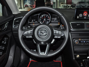 2017Ɏ 2.0L Ԅ\ п؅^