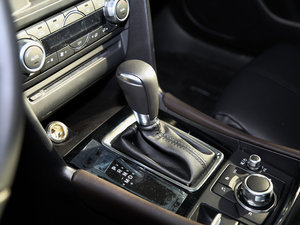 2017Ɏ 2.0L Ԅ\ п؅^