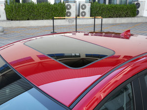 2017Ɏ 2.0L Ԅ(dng)\(yn)(dng) ܇