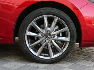 2017Ɏ 2.0L Ԅ(dng)\(yn)(dng) ݆Ȧ