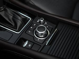 2017Ɏ 2.0L Ԅ\ п؅^