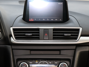 2017Ɏ 2.0L ԄӺA {L